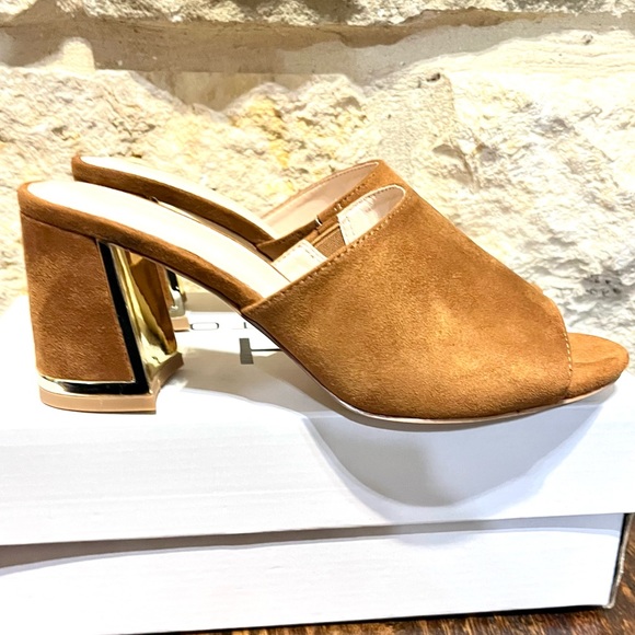 H by Halston Spain Chunky Block Heel open toe dress sandals - Picture 2 of 8